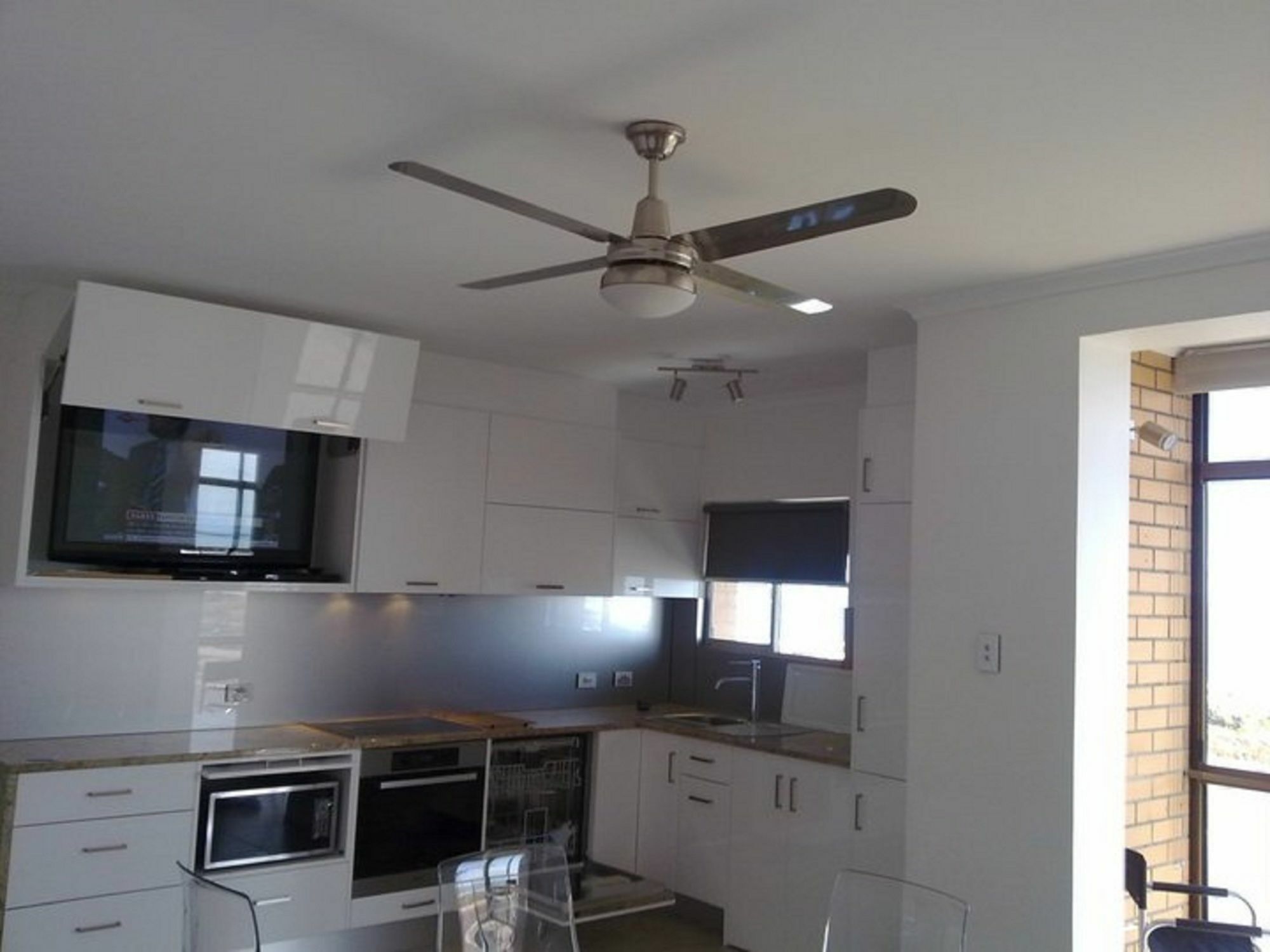 Acushla Accommodation Esplanade Living Self Check-In Self Check-Out West Beach المظهر الخارجي الصورة