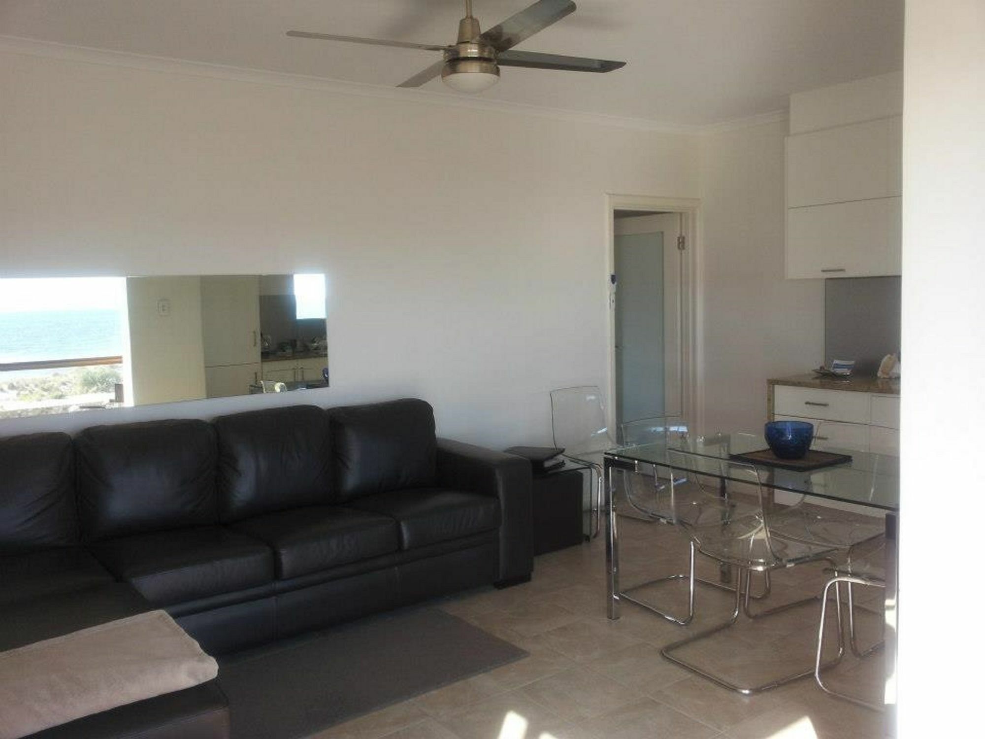 Acushla Accommodation Esplanade Living Self Check-In Self Check-Out West Beach المظهر الخارجي الصورة